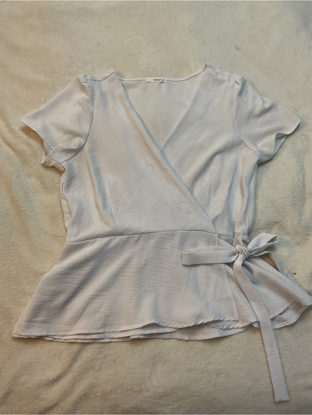 Timing White Faux Wrap Peplum Top XL Short Sleeve V-Neck Tie Side Blouse